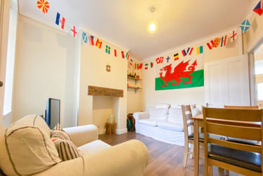 3 bed house, Roath, Plasnewydd, Cardiff, CF243JZ - Image 2