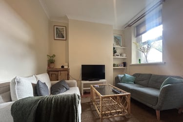 3 bed house, Cathays, Cardiff, CF244EY - Image 1