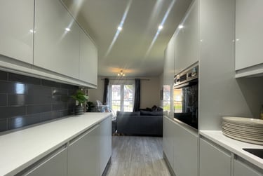 2 bed house, Thornhill, Cardiff, CF149FP - Image 2