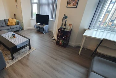 6 bed house, N/A, Riverside, Cardiff, CF119DA - Image 1