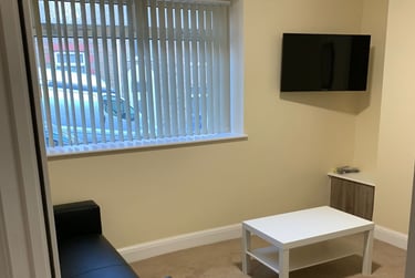 3 bed house, Middleton Street, St Thomas, Swansea, SA18HH - Image 4