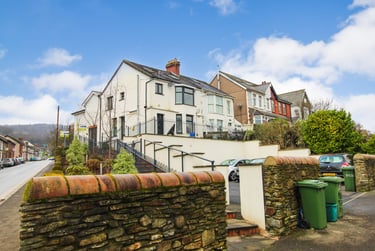 1 bed house, Treforest, Pontypridd, CF371TH - Image 1