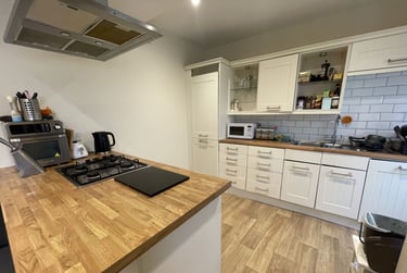 1 bed house, Splott, Cardiff, CF242PE - Image 2