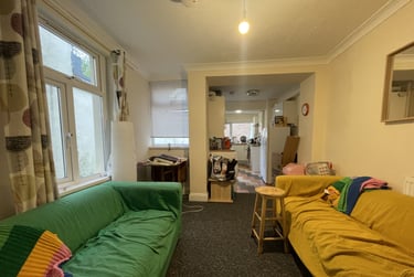 5 bed house, Cathays, Plasnewydd, Cardiff, CF244BS - Image 1