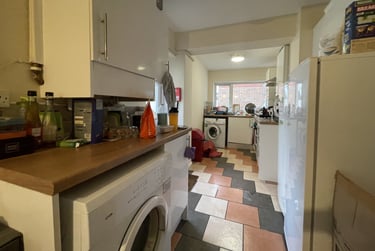 5 bed house, Cathays, Plasnewydd, Cardiff, CF244BS - Image 3