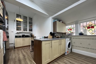 4 bed house, Heath, Gabalfa, Cardiff, CF143PQ - Image 2