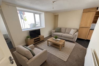 3 bed house, Morris Lane, St Thomas, Swansea, SA18AU - Image 2