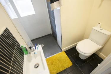 7 bed house, 312700estate_agent_feeds, Selly Park, Birmingham, B296BY - Image 10