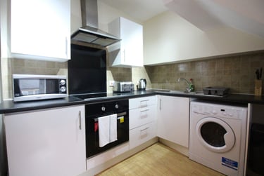1 bed house, Roath, Plasnewydd, Cardiff, CF243RQ - Image 2