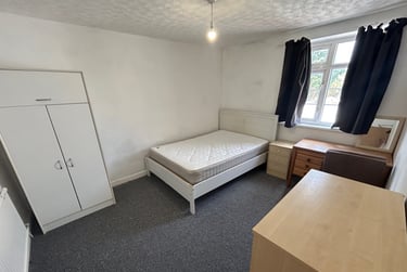 4 bed house, Cathays, Cardiff, CF244PB - Image 4