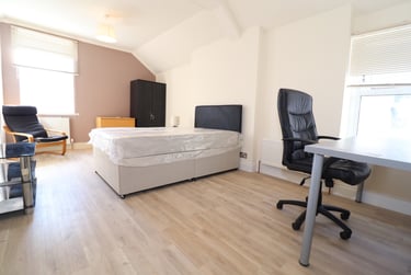 6 bed house, Roath, Cathays, Cardiff, CF244GD - Image 5