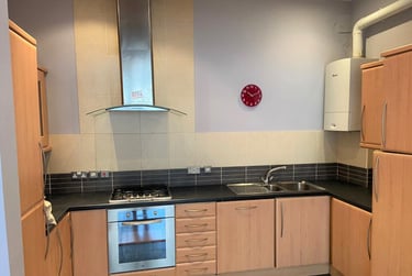2 bed flat, Walter Road, City Centre, Swansea, SA15PN - Image 5