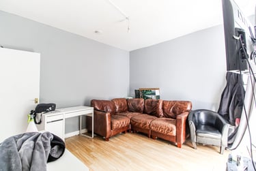 1 bed house, Treforest, Pontypridd, CF371TW - Image 5