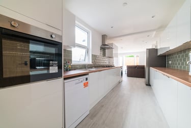 7 bed house, Roath, Plasnewydd, Cardiff, CF243DB - Image 3