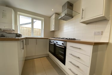 9 bed house, Cathays, Plasnewydd, Cardiff, CF244BH - Image 3