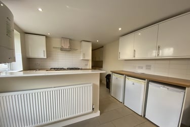 9 bed house, Cathays, Plasnewydd, Cardiff, CF244BH - Image 4