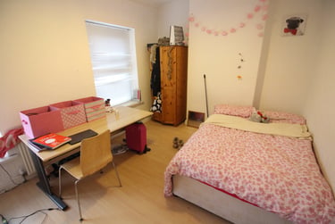 3 bed house, Cathays, Cardiff, CF244JN - Image 2