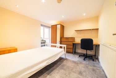 7 bed house, Cathays, Cardiff, CF244HU - Image 5
