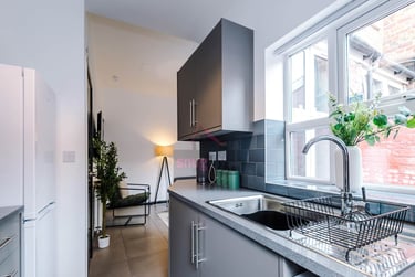 4 bed house, Salford, Langworthy, M65JY - Image 7