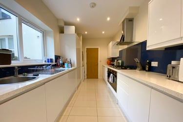 8 bed house, Cathays, Cardiff, CF244AS - Image 4