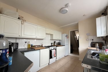 4 bed house, Cathays, Plasnewydd, Cardiff, CF244AL - Image 3