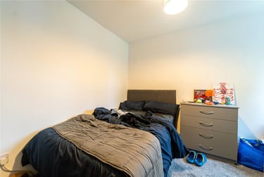 3 bed flat, Hubert Croft, Selly Park, Birmingham, B296DU - Image 5