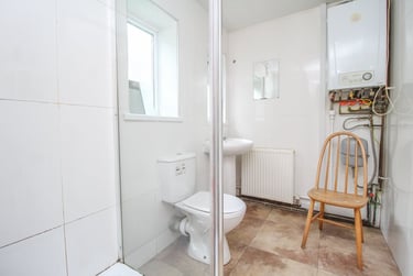 1 bed house, Treforest, Pontypridd, CF371TW - Image 5