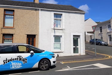 4 bed house, Delhi Street, St Thomas, Swansea, SA18BT - Image 5