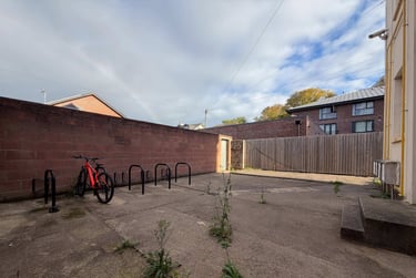 2 bed flat, Roath, Adamstown, Cardiff, CF241AH - Image 8