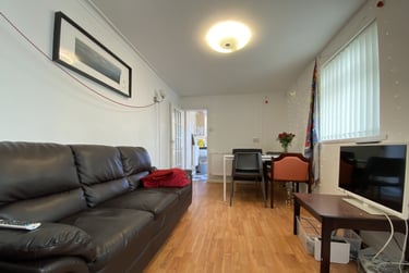 5 bed house, Cathays, Cardiff, CF244EQ - Image 2