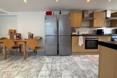 8 bed house, Cathays, Cardiff, CF244HT - Image 4