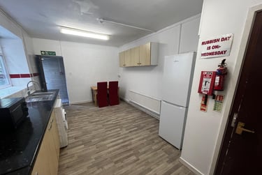 2 bed flat, Hanover Street, City Centre, Swansea, SA16BQ - Image 5