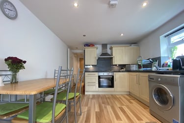 2 bed house, Roath, Plasnewydd, Cardiff, CF243QD - Image 1