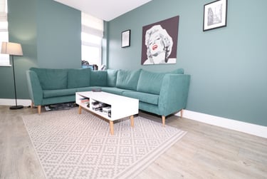 6 bed flat, Cathays, Cardiff, CF103EE - Image 2