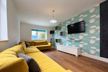 8 bed house, Cathays, Plasnewydd, Cardiff, CF244AT - Image 1