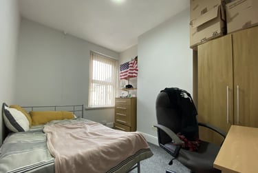 4 bed house, Cathays, Cardiff, CF244QR - Image 5