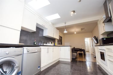 7 bed house, 315444estate_agent_feeds, Selly Park, Birmingham, B296EL - Image 2