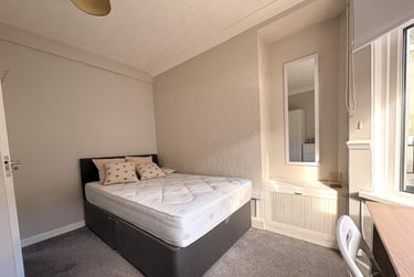 4 bed house, Treforest, Pontypridd, CF371RU - Image 7