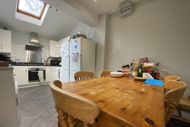 5 bed house, Heath, Maindy, Cardiff, CF143PW - Image 1