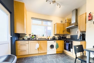 4 bed house, Roath, Plasnewydd, Cardiff, CF243EH - Image 1