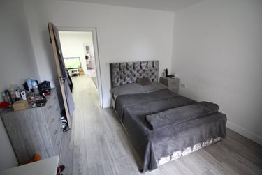 2 bed flat, 1, 20, Cathays, Cardiff, CF244BZ - Image 2