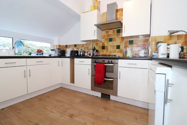 4 bed house, Cathays, Cardiff, CF244QU - Image 3
