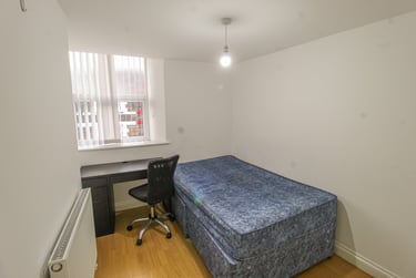 1 bed house, Treforest, Pontypridd, CF371SR - Image 3