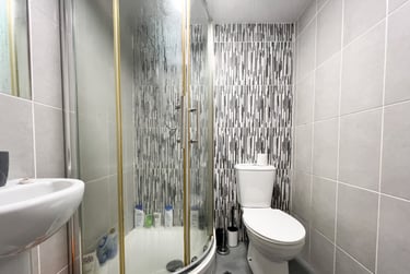 8 bed house, Cathays, Cardiff, CF244DE - Image 11