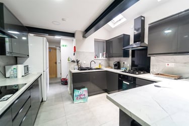 6 bed house, Heeley Road, Selly Park, Birmingham, B296EL - Image 4