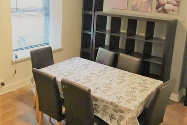 2 bed house, Foxhole Road, St Thomas, Swansea, SA18EH - Image 3