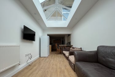 9 bed house, Cathays, Plasnewydd, Cardiff, CF244AU - Image 3