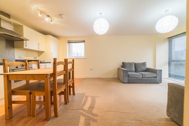 2 bed flat, Cardiff Bay, Grangetown, Cardiff, CF105NT - Image 7