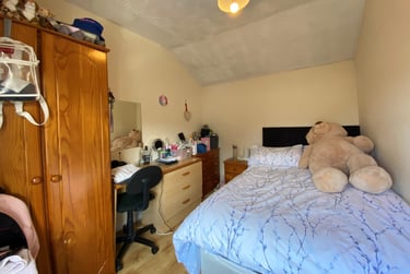 3 bed flat, Cathays, Cardiff, CF244EP - Image 2