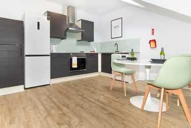 1 bed flat, York Road, Highfields, Leicester, LE15TS - Image 1
